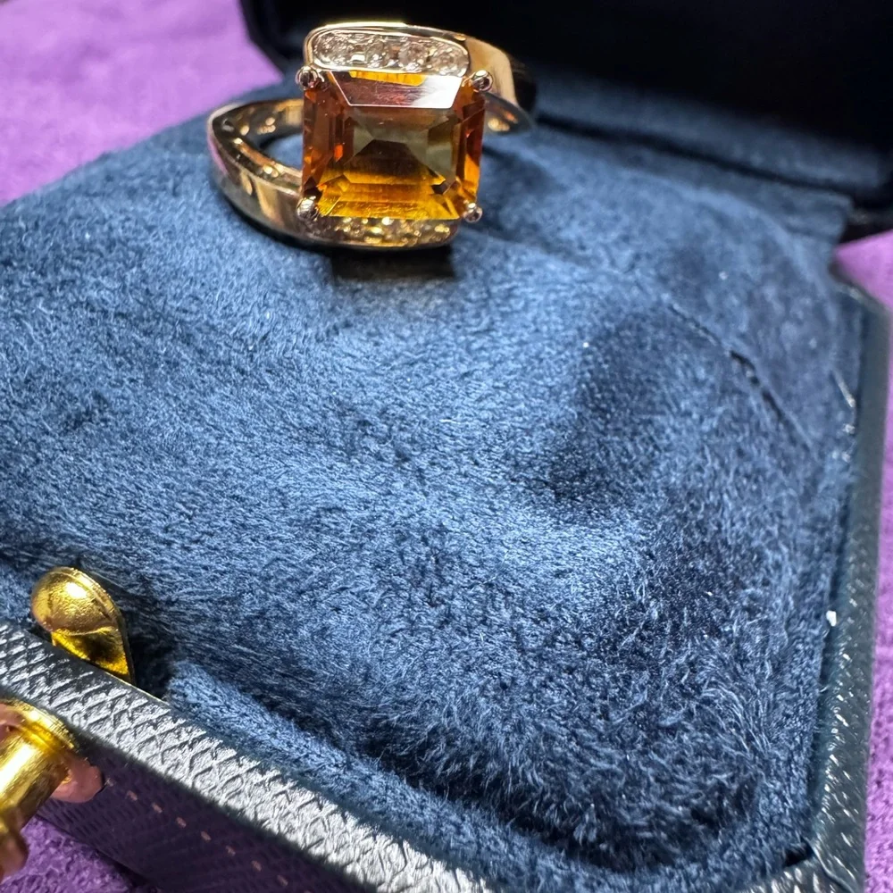 14kt Gold Citrine and Diamond Accent Cocktail Ring (2.4 tcw) - Picture 5 of 8